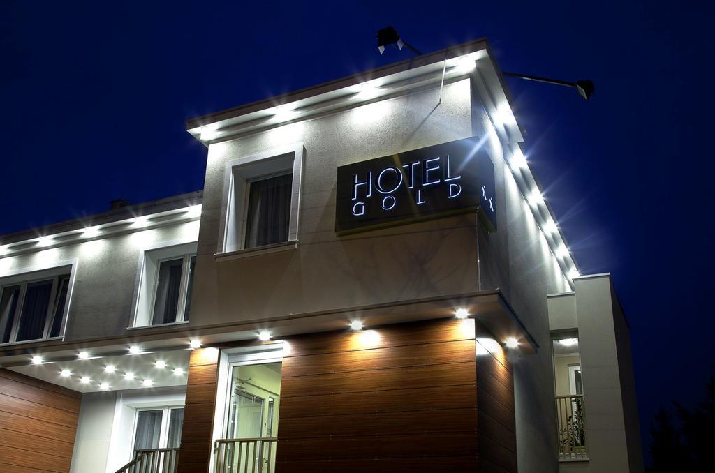 Hotel Gold Poznań Exteriör bild